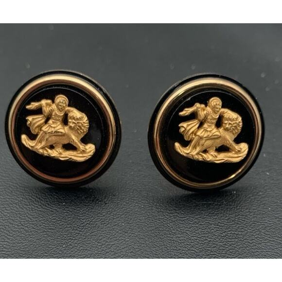 Vintage Swank Valor Cuff-Link Set Man On Lion Black Gold Tone Cufflinks Signed - Picture 2 of 5